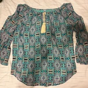 BEAUTEES long sleeve shirt. WORN ONCE.